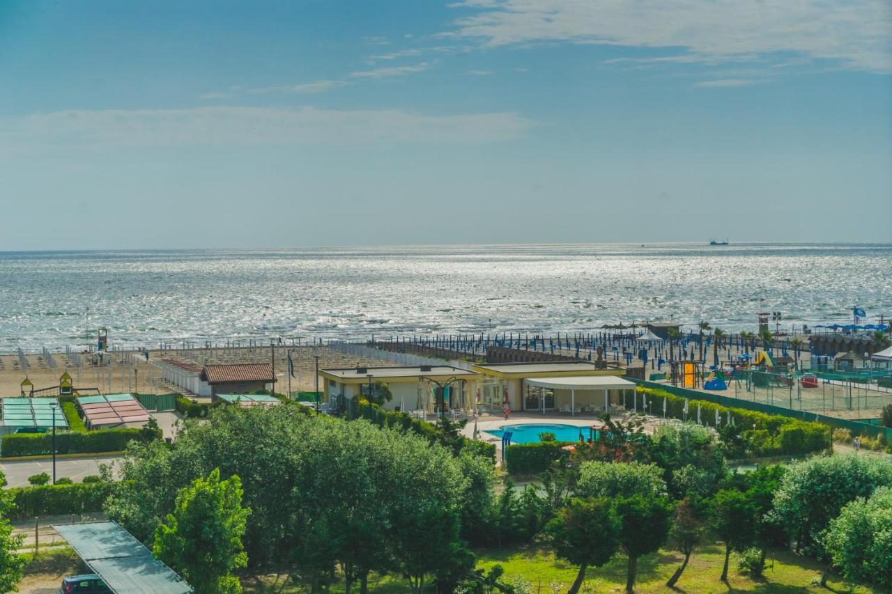 Hotel Sole Sottomarina Exterior foto