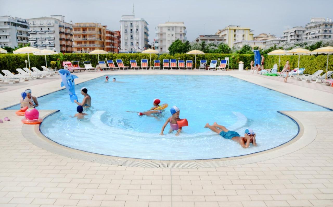 Hotel Sole Sottomarina Exterior foto